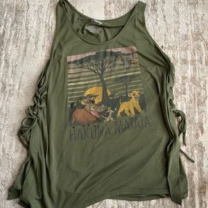 Oversized Disney lion king tank top